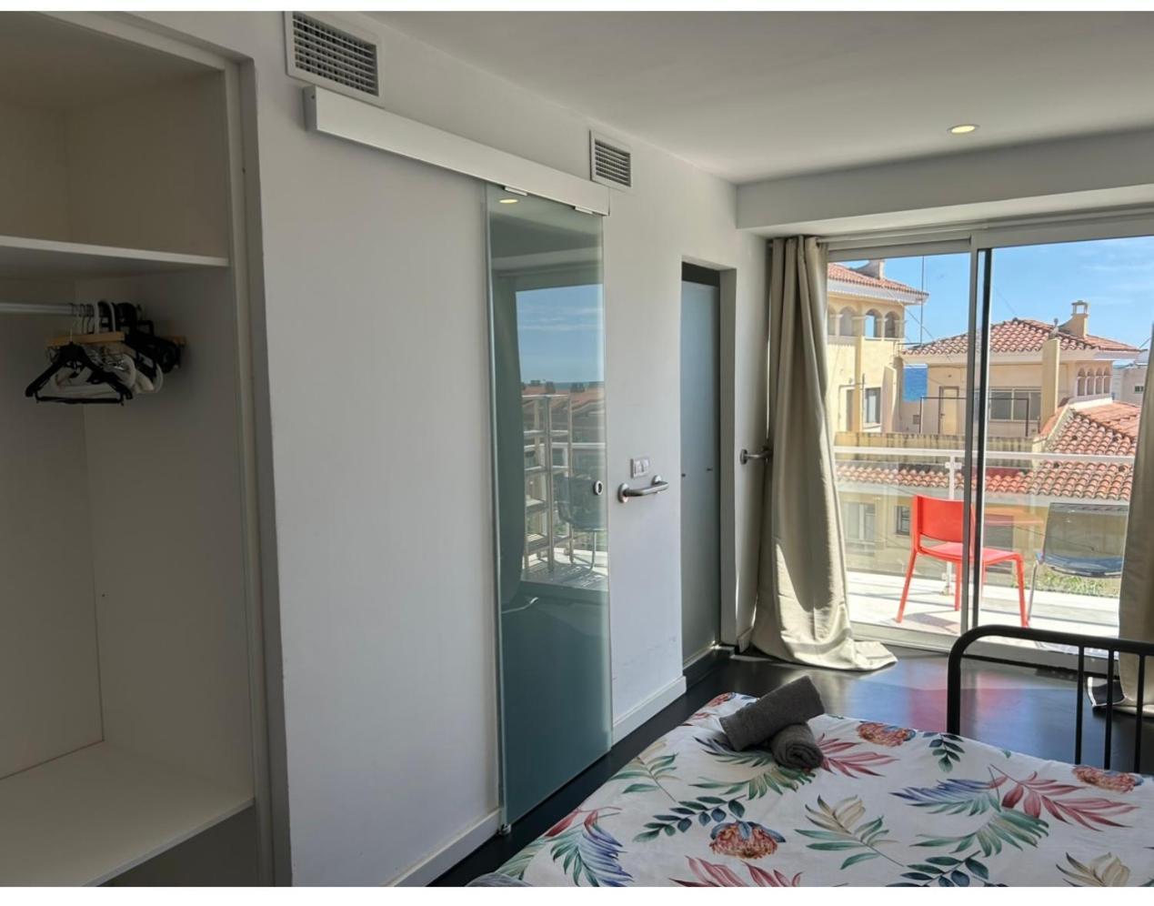 Hug Hotel2022 El Carrer del Canonge Eksteriør bilde